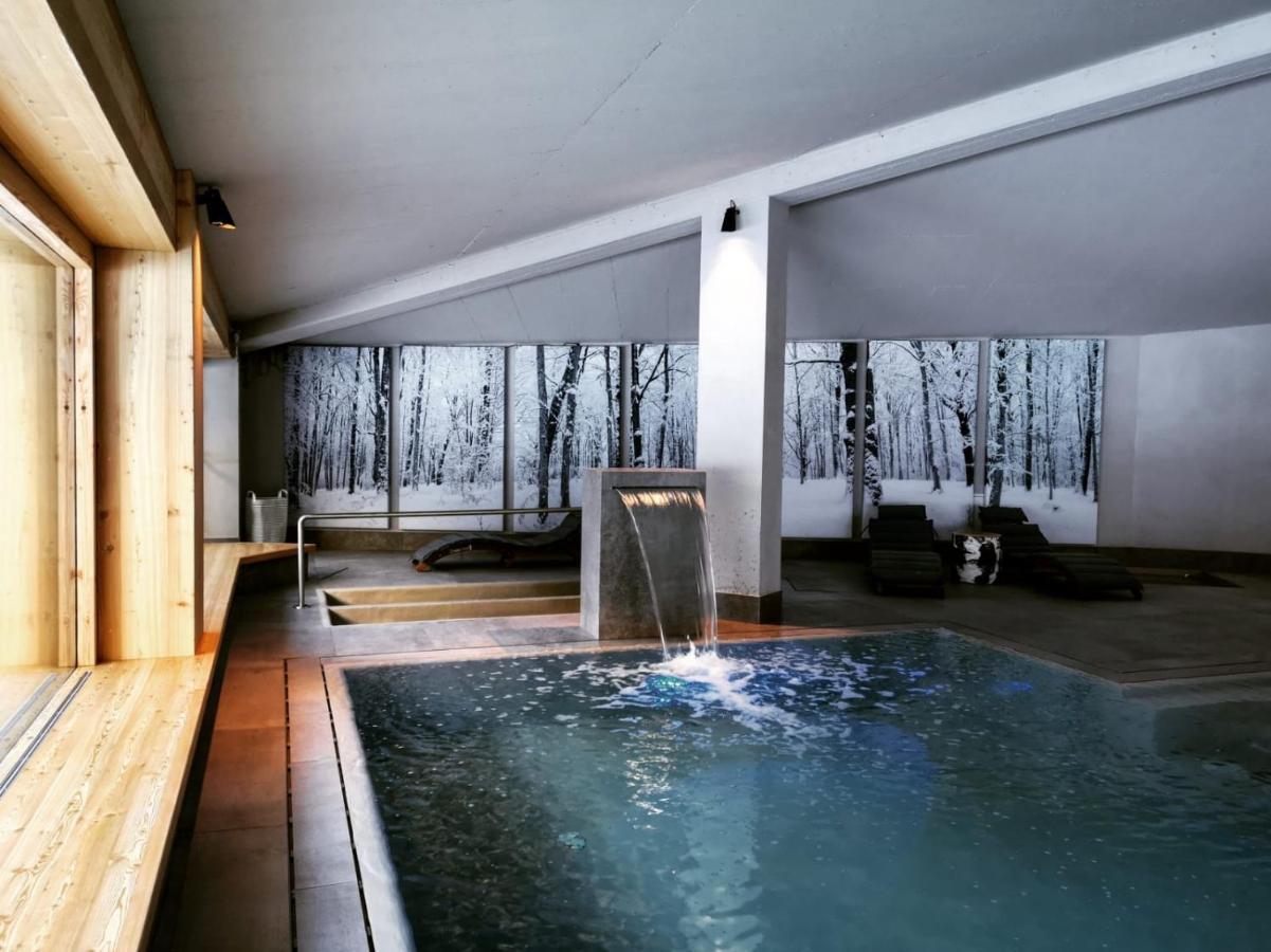 Au Charmant Petit Lac - Ecohotel Parc & Spa Champoluc Exterior foto